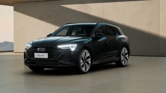 AUDI Q8 E-TRON 55 ELÉTRICO PERFORMANCE BLACK QUATTRO em Belo Horizonte, MG