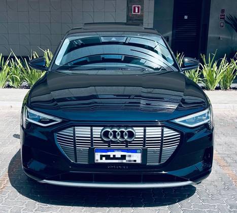 AUDI E-TRON ELÉTRICO SPORTBACK PERFORMANCE QUATTRO em Brasília, DF
