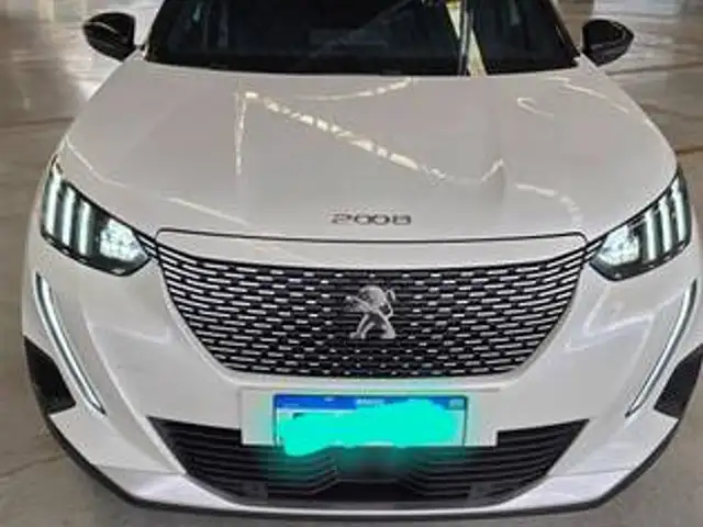 PEUGEOT 2008 50 KW ELÉTRICO E-GT em Parnamirim, RN