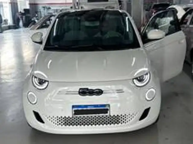 FIAT 500e ICON ELÉTRICO em São Paulo, SP