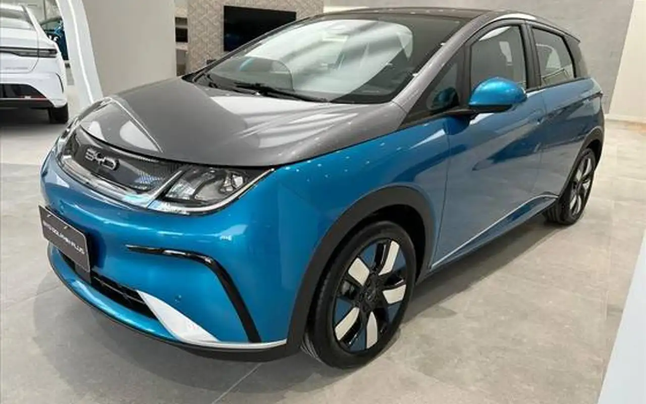BYD DOLPHIN 60,5 KW ELÉTRICO PLUS — foto 1 de 12