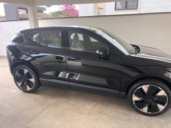 VOLVO EX30 69 KW ELÉTRICO ULTRA em Brasília, DF