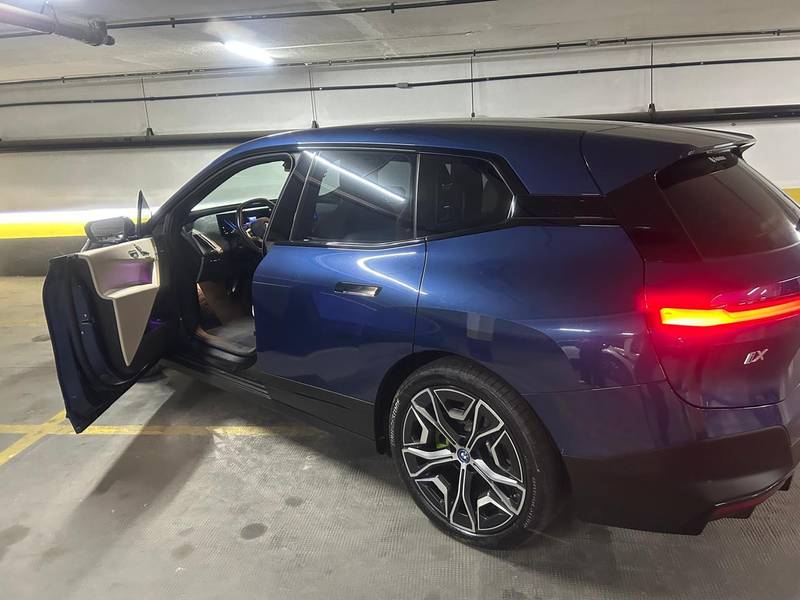 BMW iX ELÉTRICO XDRIVE40 em São Paulo, SP