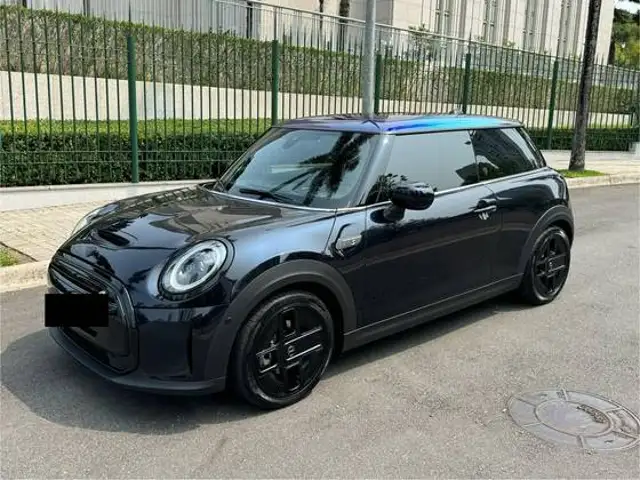 MINI COOPER SE SPORT 2P ELÉTRICO em Santo André, SP