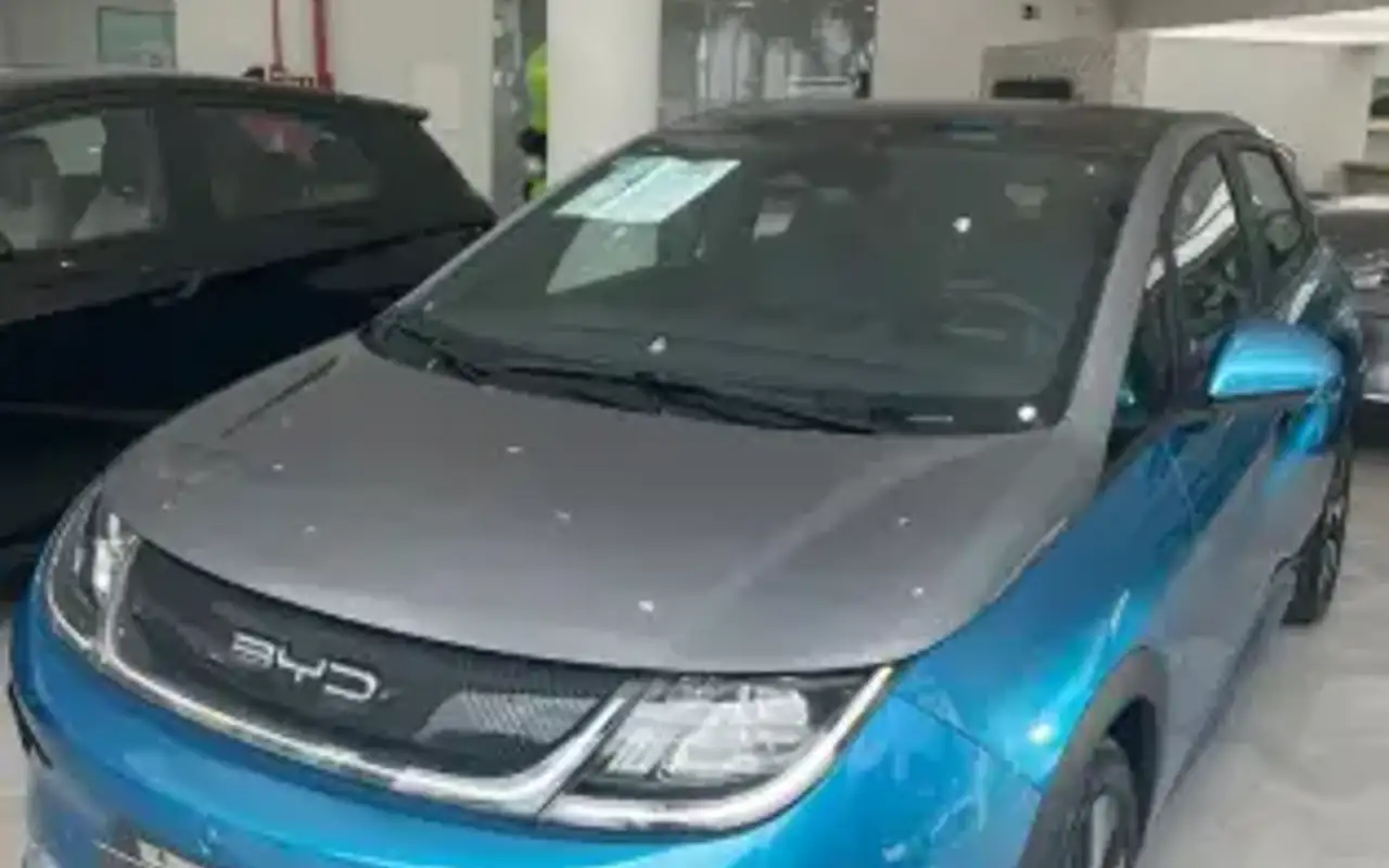 BYD DOLPHIN 60,5 KW ELÉTRICO PLUS — foto 1 de 13