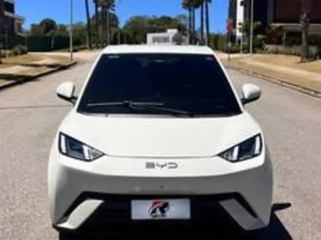 BYD DOLPHIN MINI 38 KW ELÉTRICO 5L em Blumenau, SC