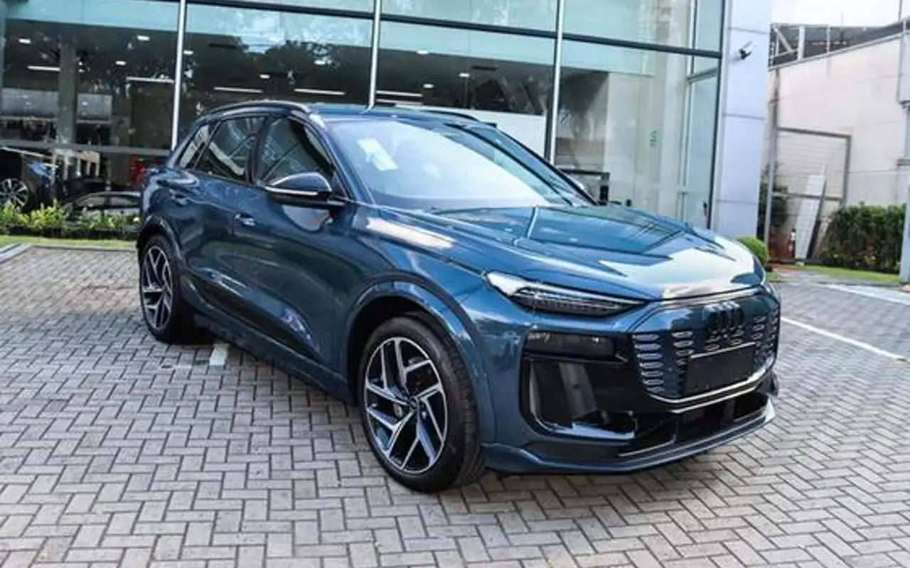 AUDI Q6 E-TRON 100 KW ELÉTRICO PERFORMANCE BLACK QUATTRO — foto 1 de 20