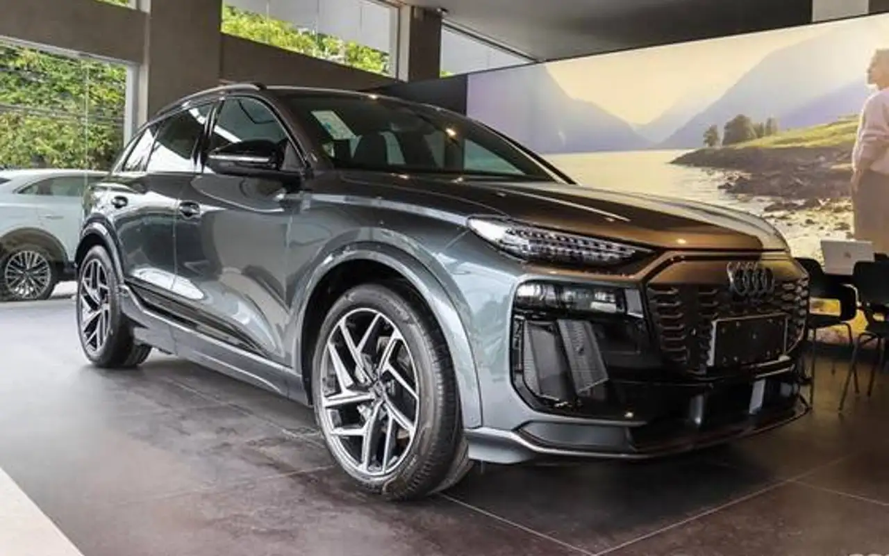 AUDI Q6 E-TRON 100 KW ELÉTRICO PERFORMANCE BLACK QUATTRO — foto 1 de 20
