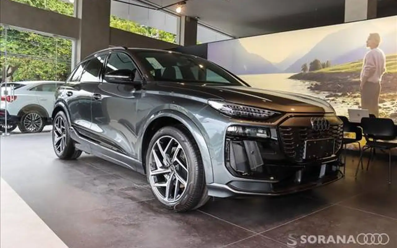 AUDI Q6 E-TRON 100 KW ELÉTRICO PERFORMANCE BLACK QUATTRO — foto 1 de 20