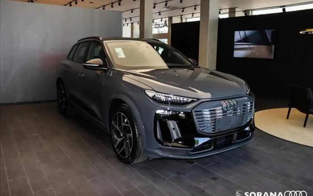 AUDI Q6 E-TRON 100 KW ELÉTRICO PERFORMANCE BLACK QUATTRO — foto 1 de 20