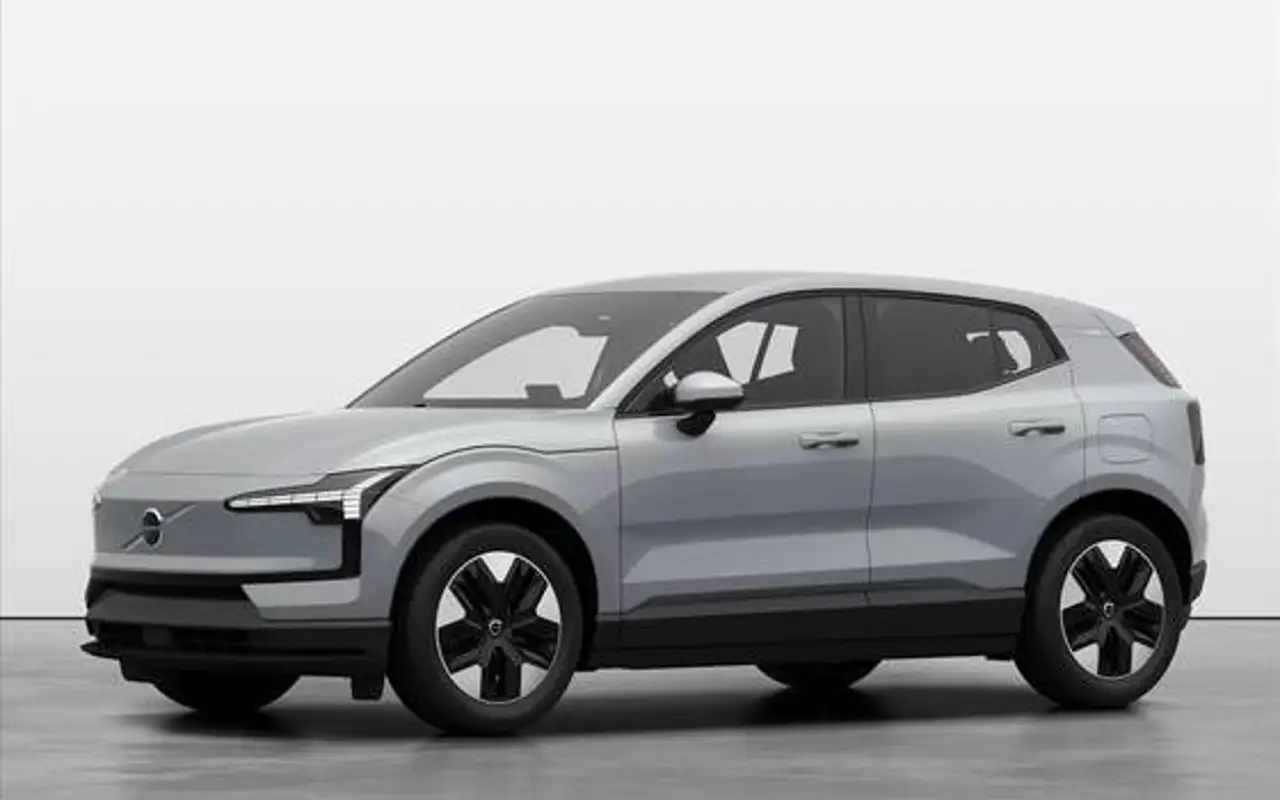 VOLVO EX30 51 KW ELÉTRICO CORE — foto 1 de 12