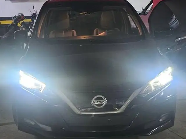 NISSAN LEAF B12P 40 ELÉTRICO em Niterói, RJ