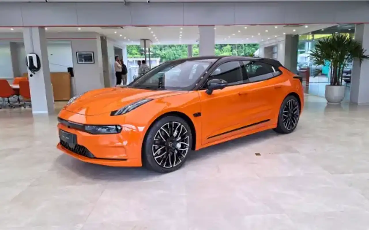 ZEEKR 001 100 KW ELÉTRICO FLAGSHIP AWD — foto 1 de 14