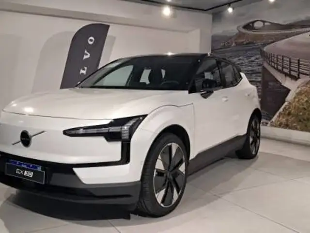 VOLVO EX30 69 KW ELÉTRICO ULTRA em Rio de Janeiro, RJ