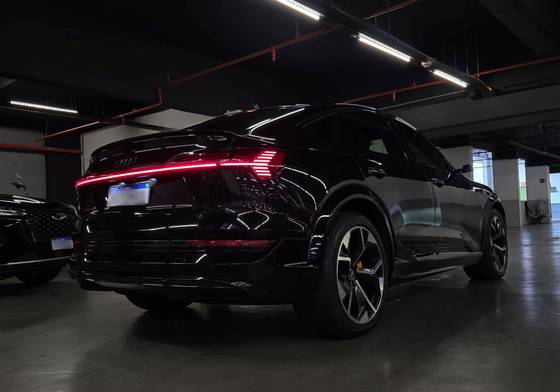 AUDI E-TRON ELÉTRICO SPORTBACK S QUATTRO em Brasília, DF