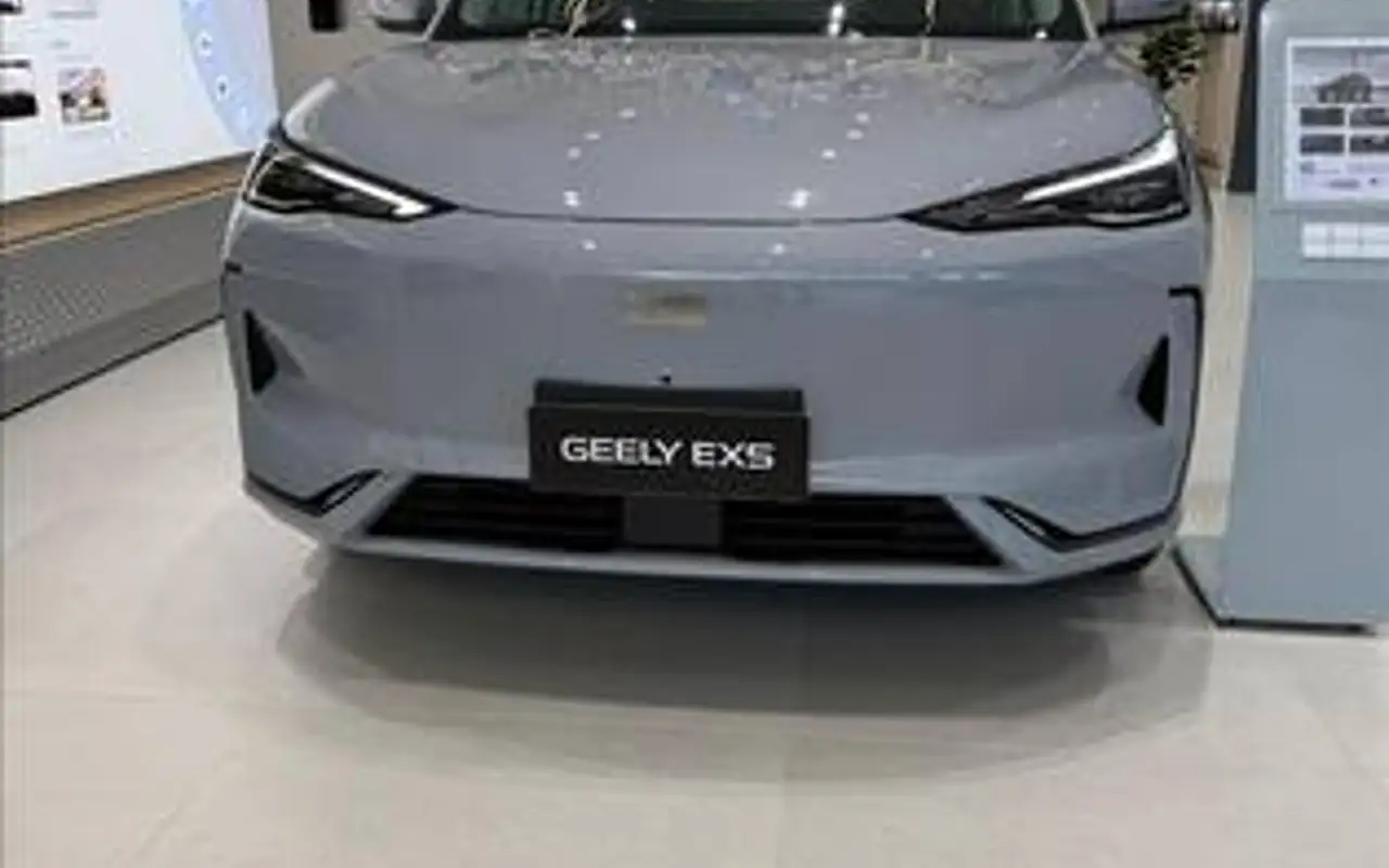 GEELY EX5 60,22 KW ELÉTRICO PRO — foto 1 de 20