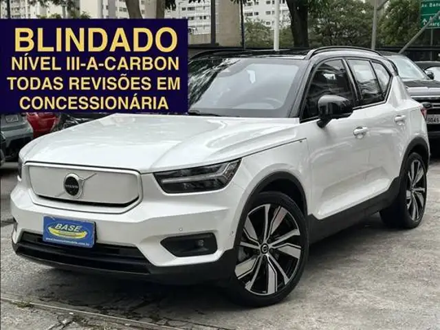 VOLVO XC40 P8 RECHARGE ELECTRIC BEV PURE AWD em São Paulo, SP