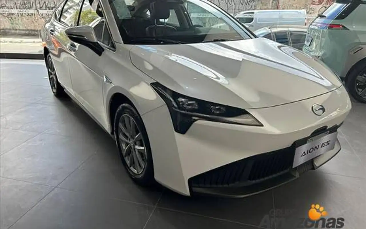 GAC AION ES 55,2 KW ELÉTRICO PLUS — foto 1 de 6