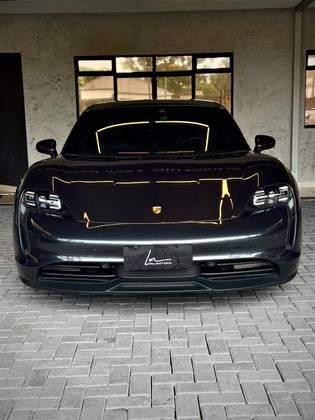 PORSCHE TAYCAN ELÉTRICO em Presidente Venceslau, SP