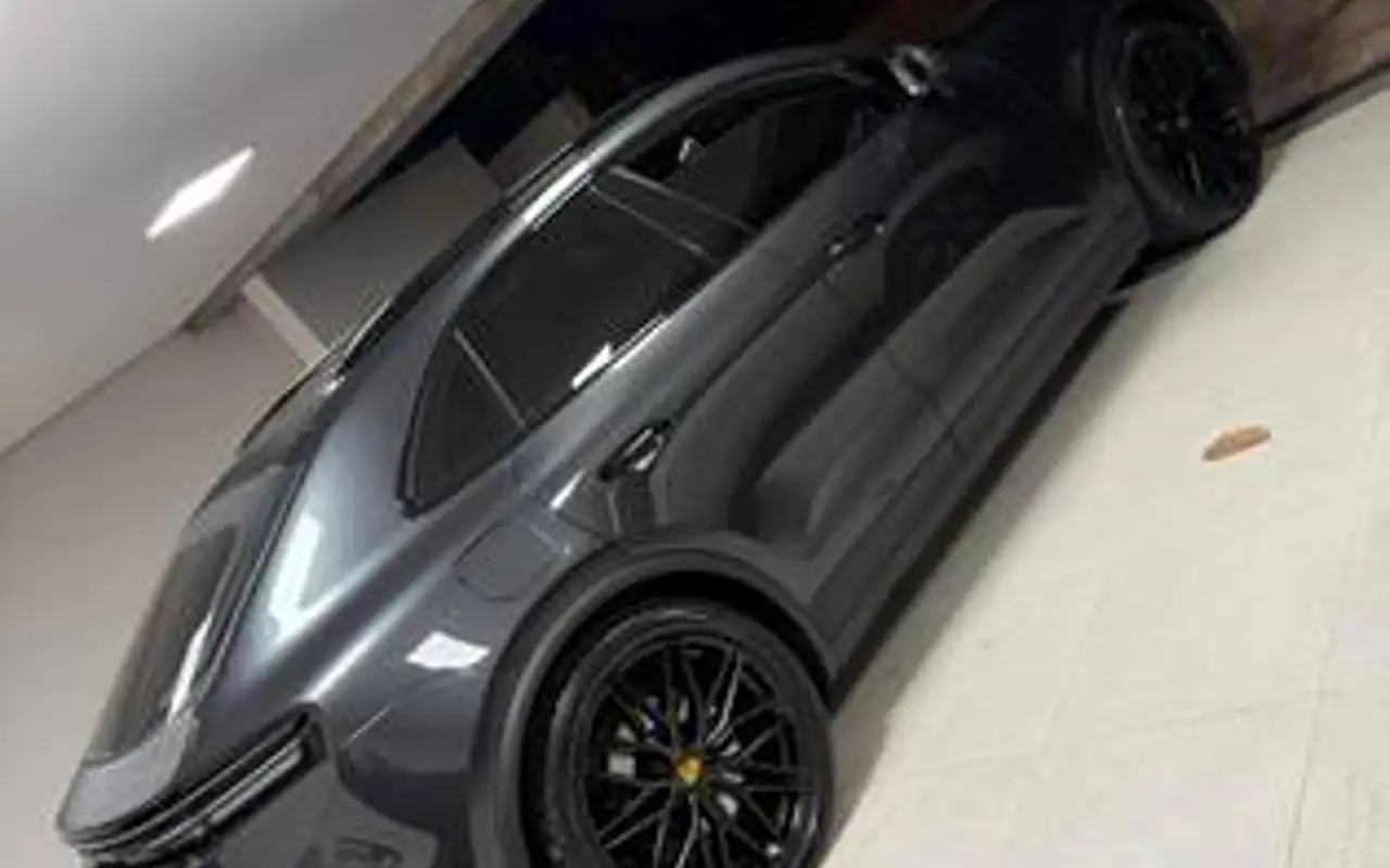 PORSCHE MACAN 4 ELÉTRICO — foto 1 de 7