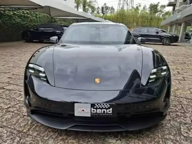 PORSCHE TAYCAN 4S ELÉTRICO em Santana de Parnaíba, SP