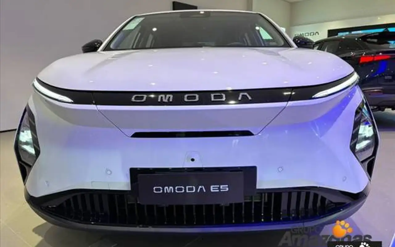 OMODA E5 61,1 KW ELÉTRICO — foto 1 de 13