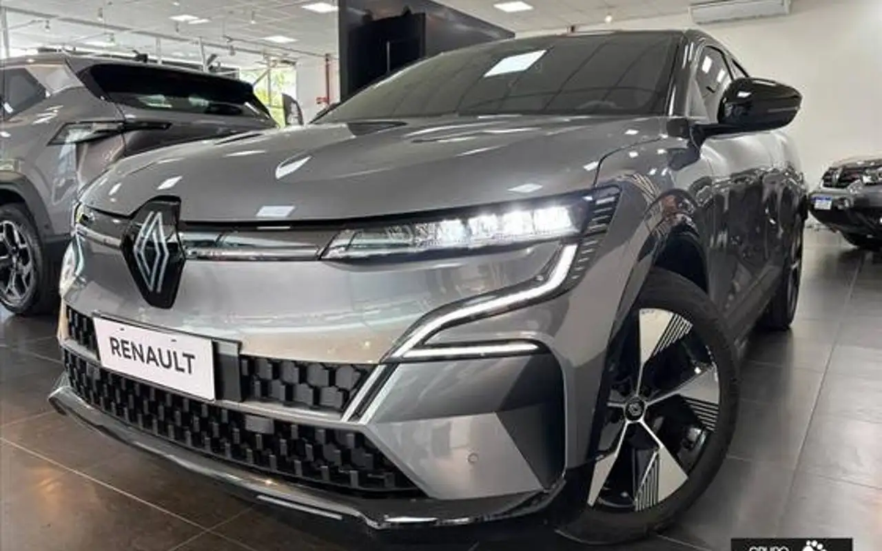 RENAULT MEGANE 60 KW ELÉTRICO E-TECH EV60 — foto 1 de 17