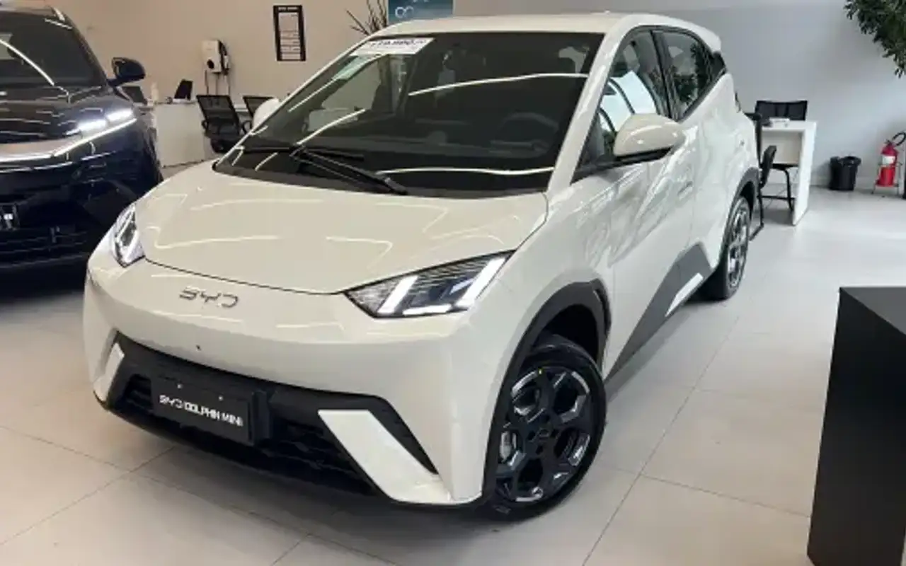 BYD DOLPHIN MINI 38 KW ELÉTRICO GS — foto 1 de 12