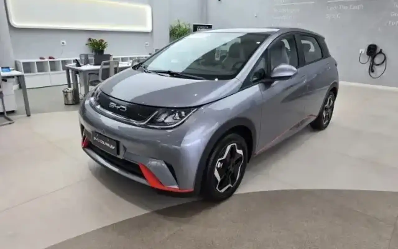 BYD DOLPHIN 44,9 KW ELÉTRICO GS — foto 1 de 12