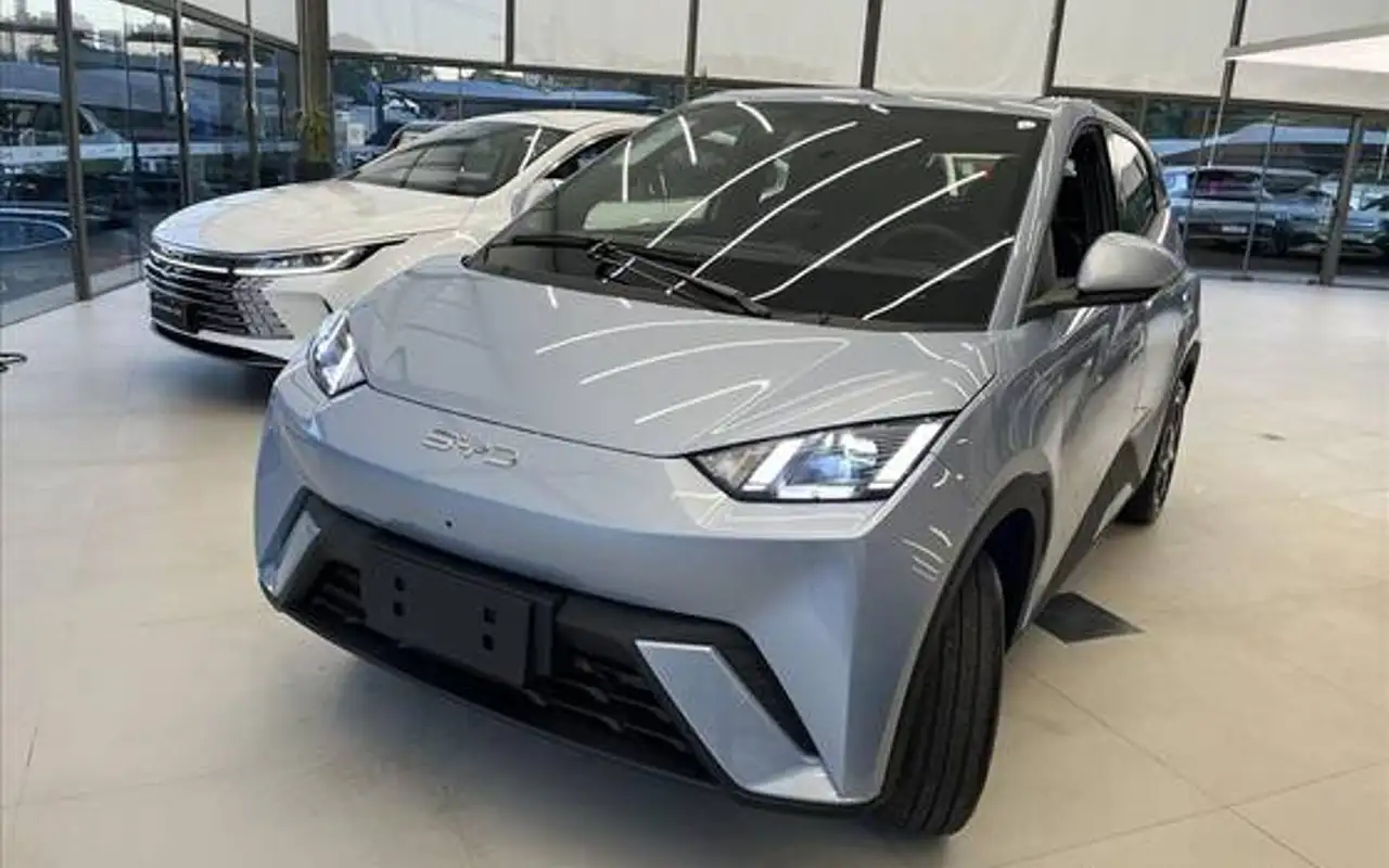BYD DOLPHIN MINI 38 KW ELÉTRICO GS — foto 1 de 18