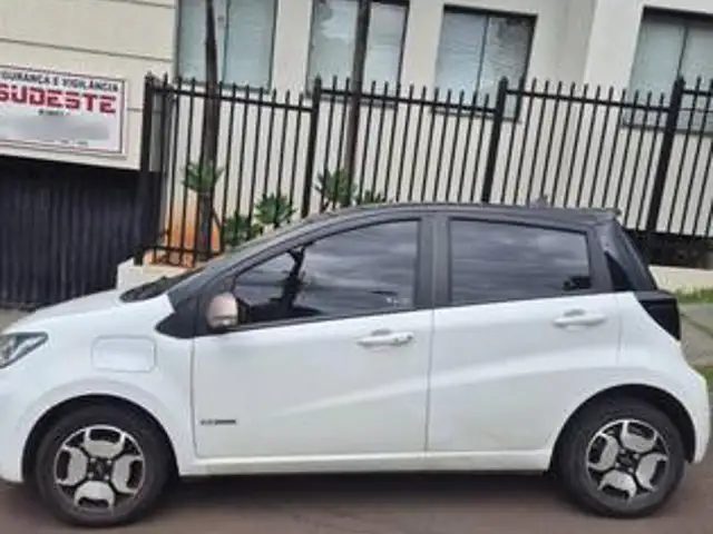 JAC E-JS1 ELÉTRICO AUTOMÁTICO em Franca, SP