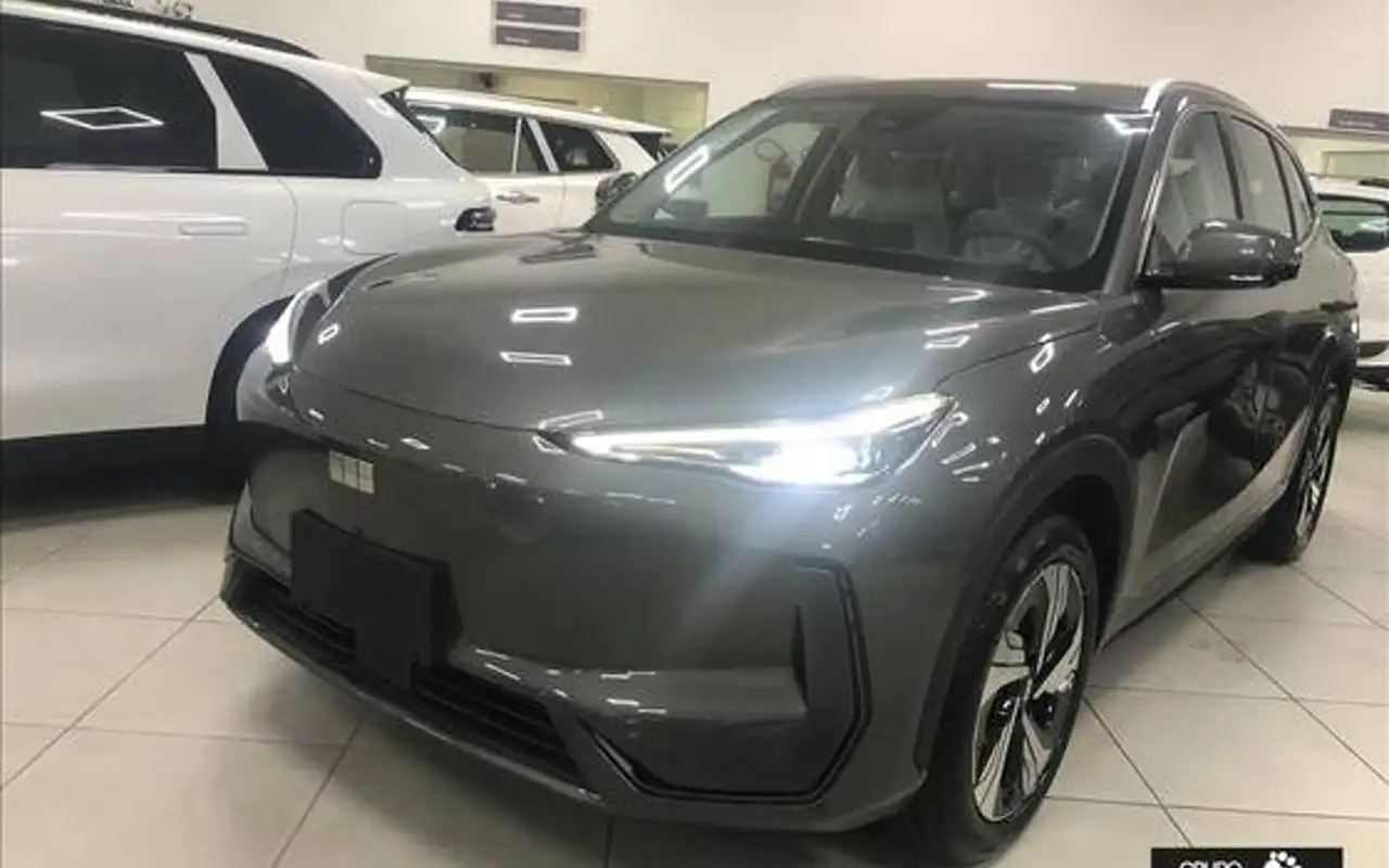 GEELY EX5 60,22 KW ELÉTRICO MAX — foto 1 de 20
