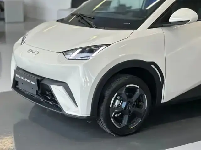 BYD DOLPHIN MINI 38 KW ELÉTRICO 5L em São José, SC