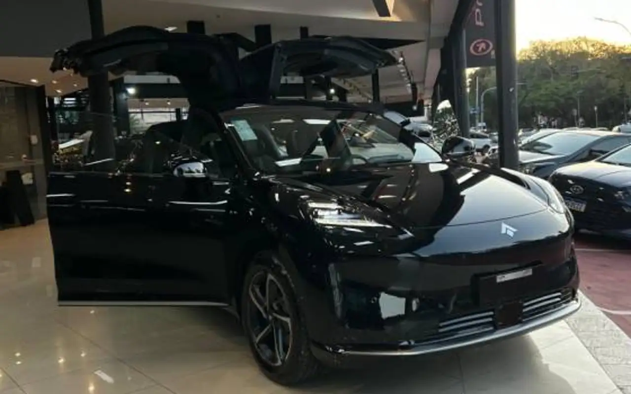 GAC HYPTEC HT 72,7 KW ELÉTRICO ULTRA — foto 1 de 19