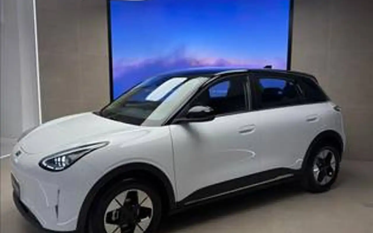 GEELY EX2 39,4 KW ELÉTRICO MAX — foto 1 de 14