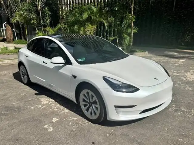 TESLA MODEL 3 ELÉTRICO AWD LONG RANGE PERFORMANCE em São Paulo, SP