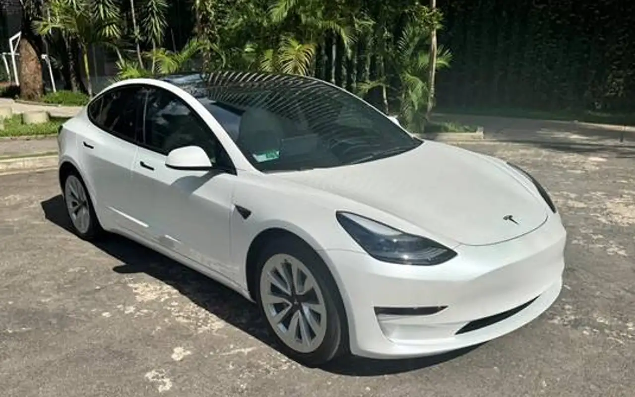 TESLA MODEL 3 ELÉTRICO AWD LONG RANGE PERFORMANCE — foto 1 de 7