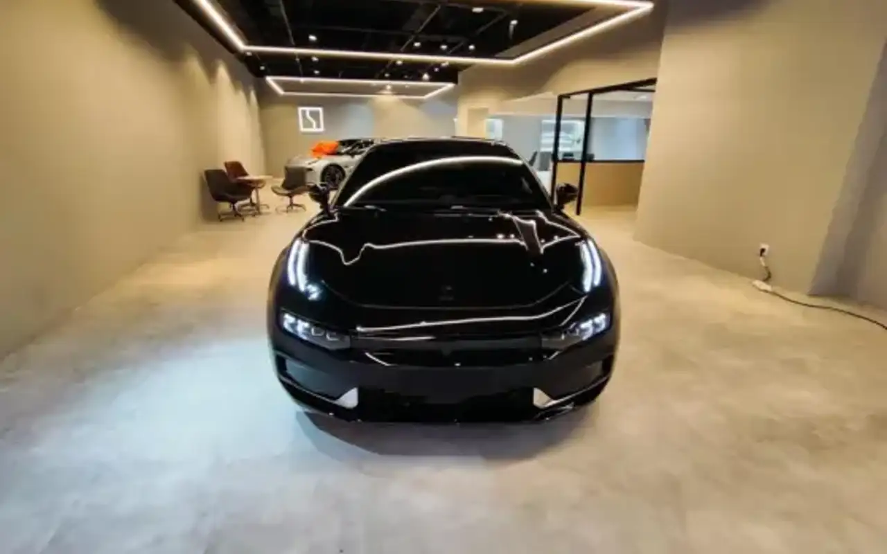 ZEEKR 001 100 KW ELÉTRICO PREMIUM AWD — foto 1 de 18