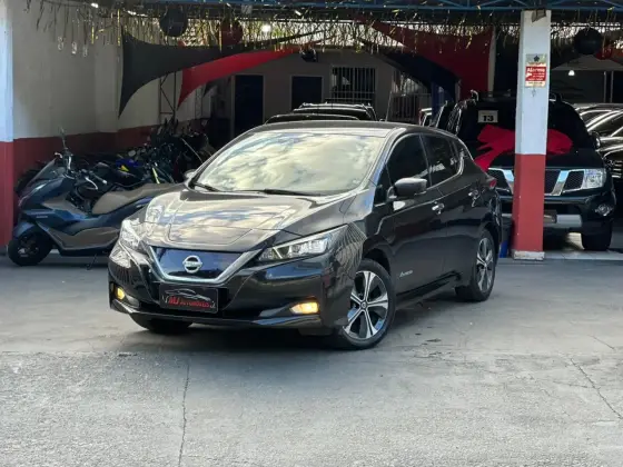 NISSAN LEAF B12P 40 ELÉTRICO em Guarujá, SP