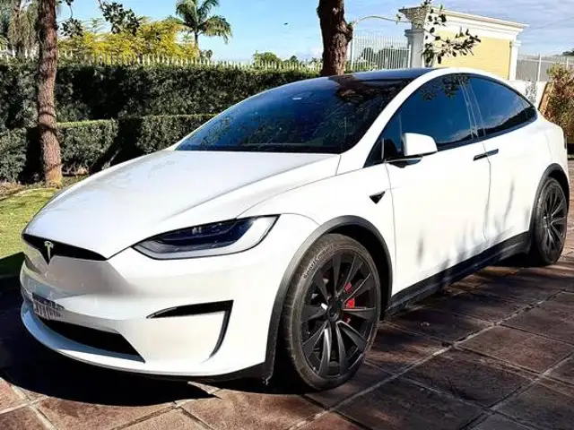 TESLA MODEL X ELÉTRICO PLAID em Criciúma, SC
