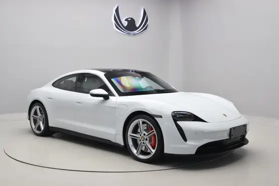 PORSCHE TAYCAN 4S ELÉTRICO em São Paulo, SP