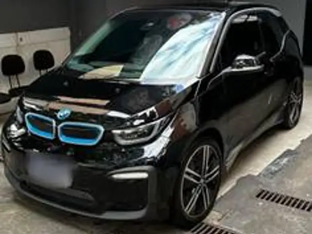 BMW i3 ELÉTRICO eDRIVE BEV FULL AUTOMÁTICO em São Paulo, SP