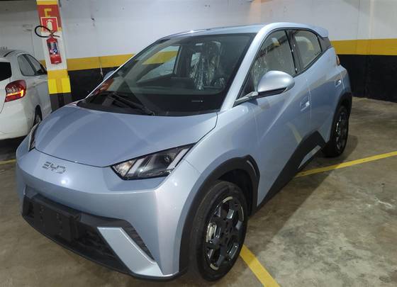 BYD DOLPHIN MINI 38 KW ELÉTRICO GL em São Paulo, SP