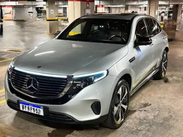 MERCEDES-BENZ EQC 400 4MATIC ELÉTRICO em Brasília, DF