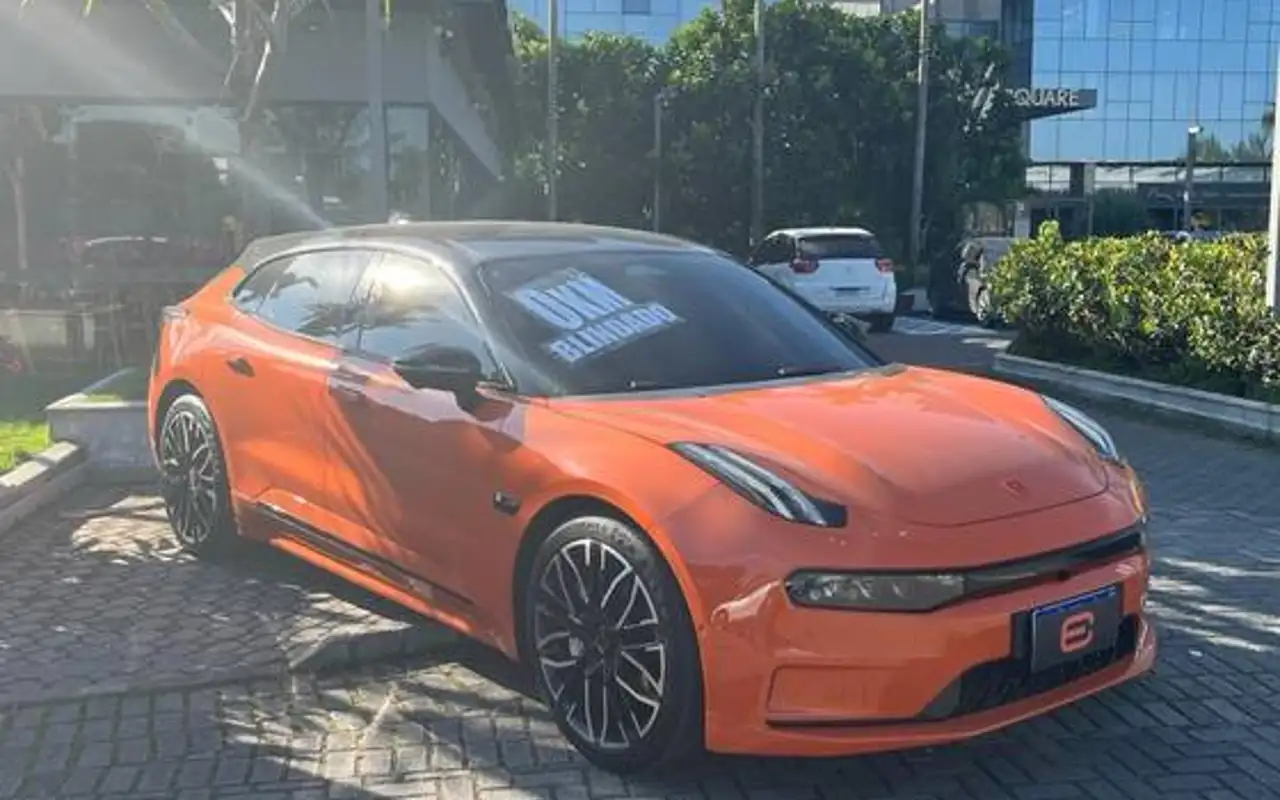 ZEEKR 001 100 KW ELÉTRICO FLAGSHIP AWD — foto 1 de 18