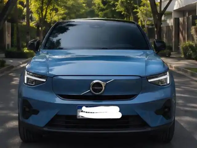 VOLVO C40 P8 RECHARGE TWIN ELECTRIC ULTIMATE AWD em São Paulo, SP