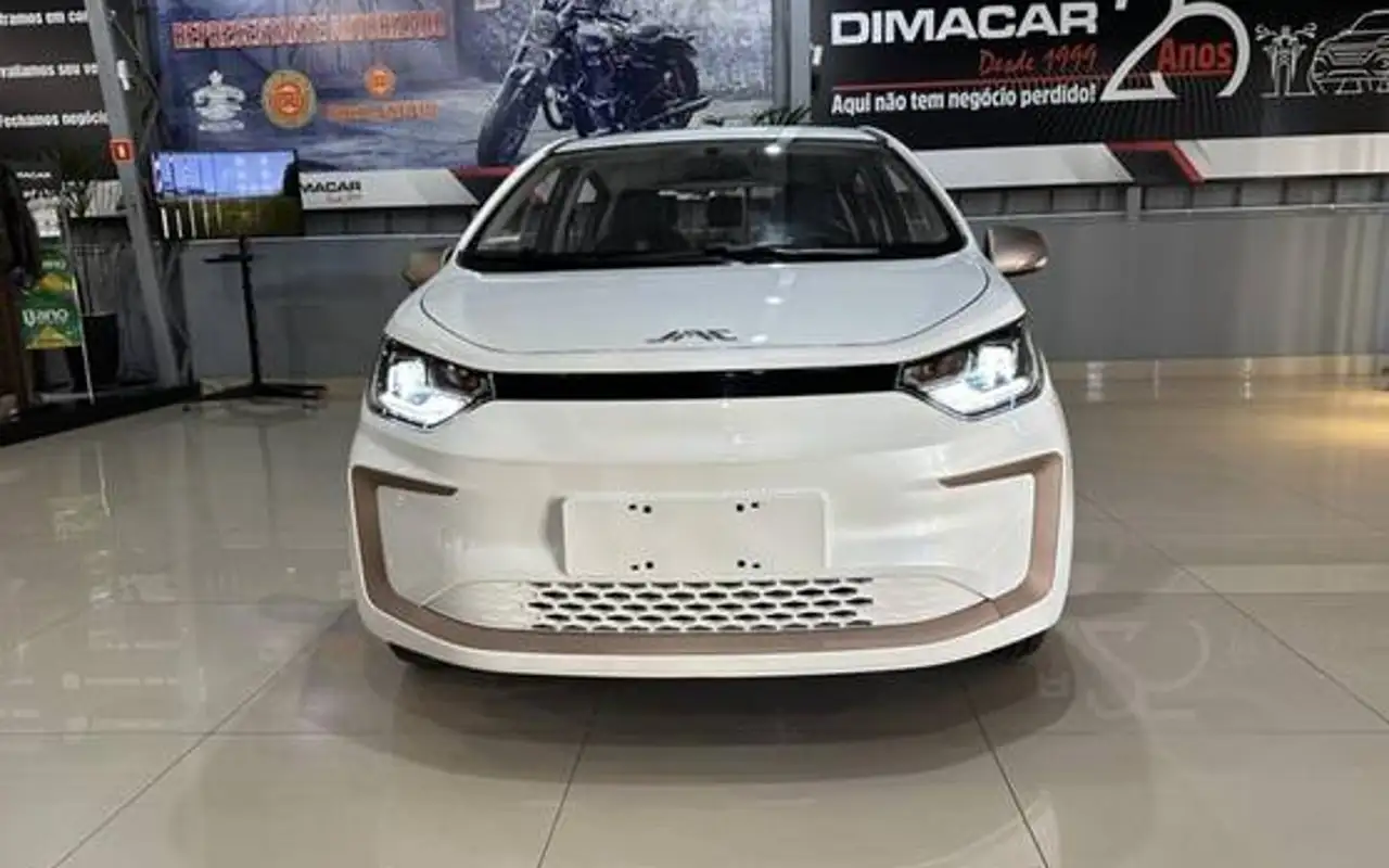JAC E-JS1 ELÉTRICO AUTOMÁTICO — foto 1 de 12