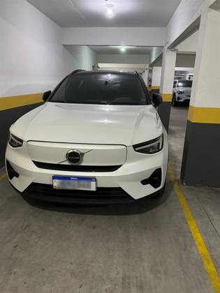 VOLVO XC40 P8 RECHARGE TWIN ELECTRIC ULTIMATE AWD em Porto Alegre, RS