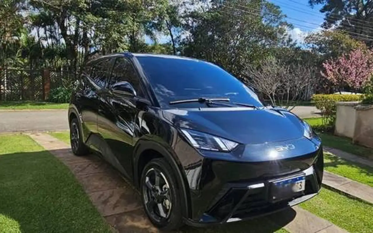 BYD DOLPHIN MINI 38 KW ELÉTRICO 5L — foto 1 de 8