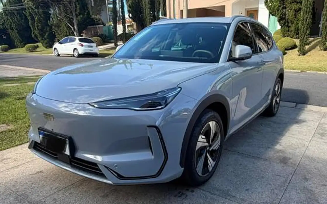 GEELY EX5 60,22 KW ELÉTRICO MAX — foto 1 de 8